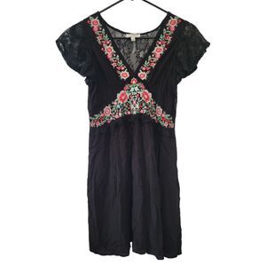 Umgee Black Lace Floral Embroidered Babydoll Dress Size Small Boho
